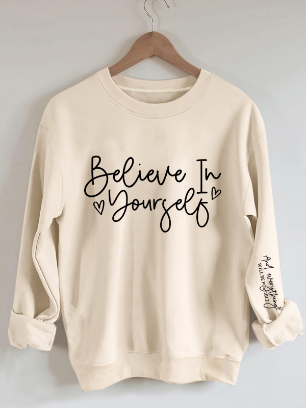 Stílusos, betűmintás, kerek nyakú pulóver - Divatos pulóver