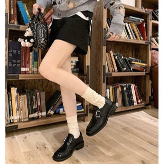 Pantofi de damă cu un singur strat, stil britanic, iarna, pantofi negri mici din piele, pantofi noi cu toc gros, platformă, mocasini din piele pentru femei, primăvara și toamna 2025