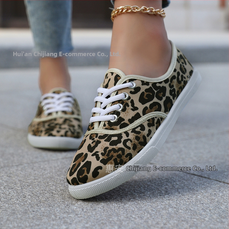 Eiropas un Amerikas pārrobežu populārie neregulāras krāsas audekla apavi sievietēm, pavasara un rudens apavi, korejiešu stila ielas stila ikdienas daudzpusīgi sporta apavi vairumtirdzniecībā