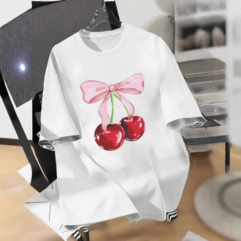 Határokon átnyúló, 2010-es évjáratú, nyári új, bő, kerek nyakú, rövid ujjú, cseresznye színű, masnis, mintás póló, trendi nőknek.