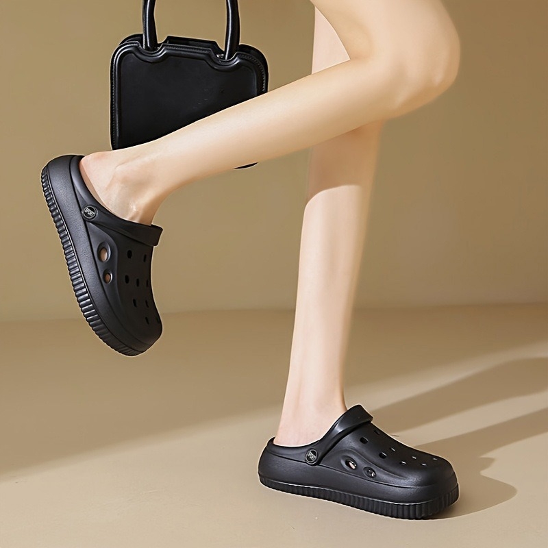 2025 m. „Crossborder Lovers“ šlepetės moterims, vasarinės, naujos, lengvos, neslystančios, storo padu, vyriški batai su skylėmis.