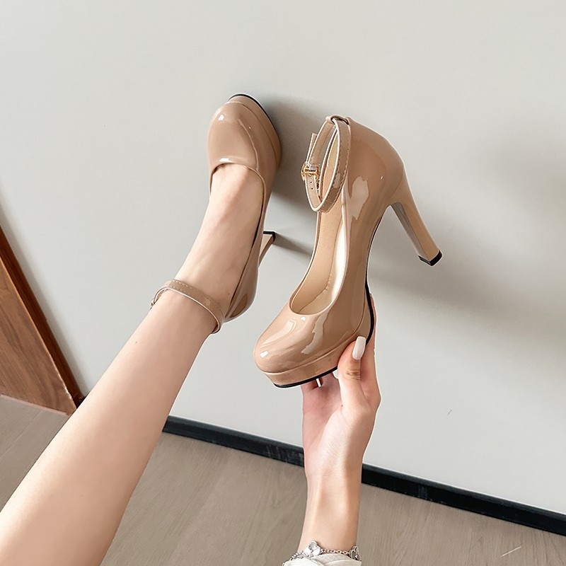 Vastag sarok, kerek fejű, csatos öv, lakkbőr, magas sarkú, tavaszi új, európai és amerikai, sekély szájú, szexi platformos női egyszemélyes cipő