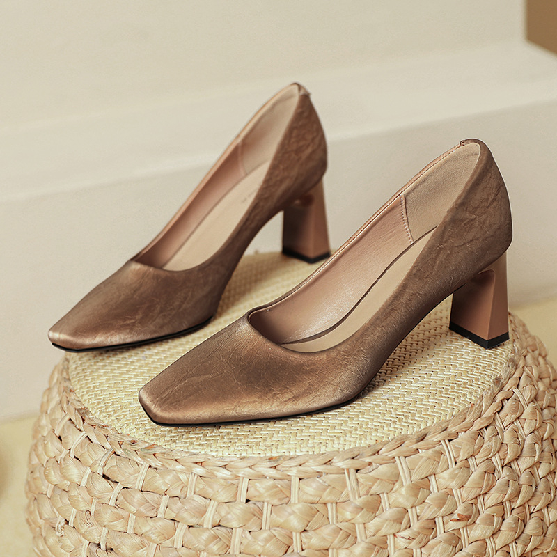 Fekete Magassarkú Cipők, Amik Nem Fárasztják a Lábukat, Elegáns Professzionális Cipők Női, 2025 Új Tavaszi & Őszi Szögletes Orrú Francia Vastagsarkú Környezetbarát