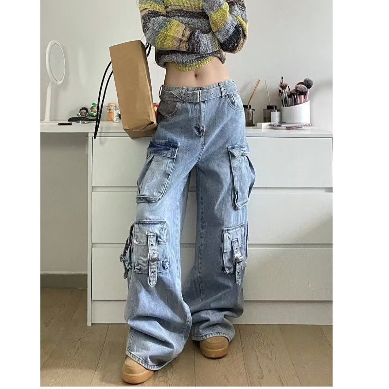 Amerikai stílusú hangulatú retró világoskék színátmenetes, többzsebes női őszi-téli dizájnú, drapéria szabású munkásnadrág