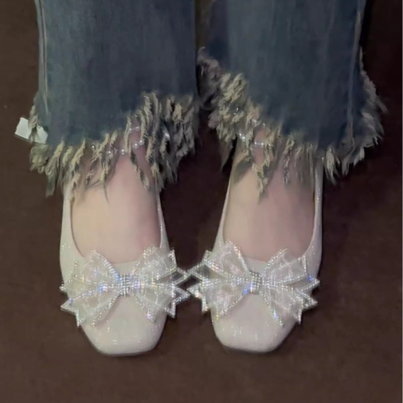 Esküvői cipők Menyasszonyi cipők 2025 Új Magassarkú Vastag Sarkú Xiuhe Ruha Esküvői Ruha Két Hordozható Esküvői Cipők Nem Fáradt Lábú Cipők