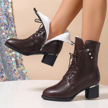 2024 őszi és téli új külkereskedelmi divatos plus size vastag sarkú Martin csizma női brit szélálló cipzáras csizma