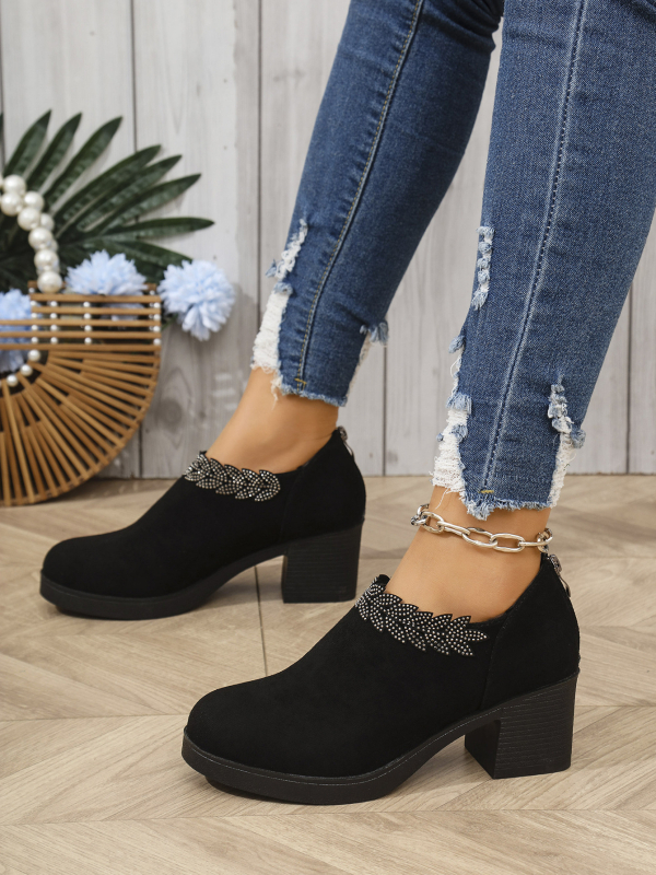 Határokon átnyúló, plus size magassarkú női 2025 tavaszi divatos vastag sarkú velúr egyszínű cipő strasszos hátsó cipzáras női cipők raktáron