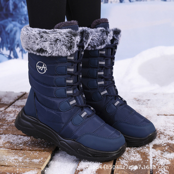 Moteriški sniego batai, aukštakulniai lauko medvilniniai batai, vandeniui atsparūs medvilniniai batai, storinti ir šilti, didelio dydžio moteriški batai, neslystantys ir atsparūs dilimui, būtinas žiemos atributas.