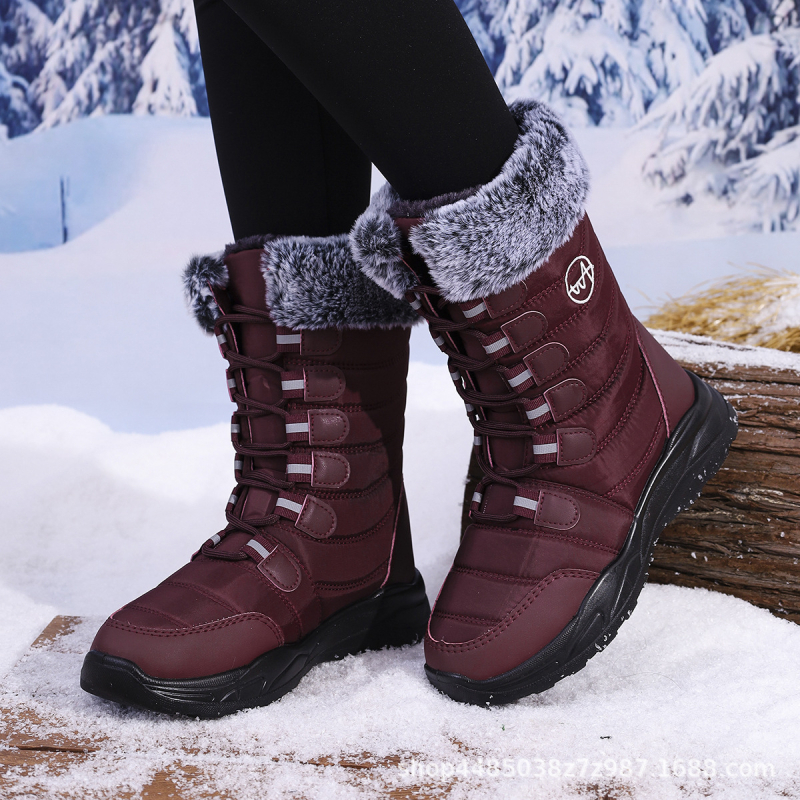 Moteriški sniego batai, aukštakulniai lauko medvilniniai batai, vandeniui atsparūs medvilniniai batai, storinti ir šilti, didelio dydžio moteriški batai, neslystantys ir atsparūs dilimui, būtinas žiemos atributas.