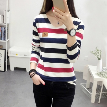 Didmeninė prekyba 2022 m. rudens naujo korėjietiško stiliaus ploni dryžuoti ilgarankoviai marškinėliai moterims studentams universalūs viršutiniai drabužiai moteriški apatiniai marškinėliai