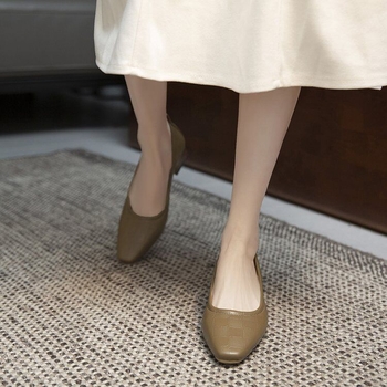 Pantofi cu toc jos în stil francez pentru femei, vara 2024, pantofi cu toc gros și vârf pătrat, pentru navetiști, 4143, mărime plus, pantofi pentru femei