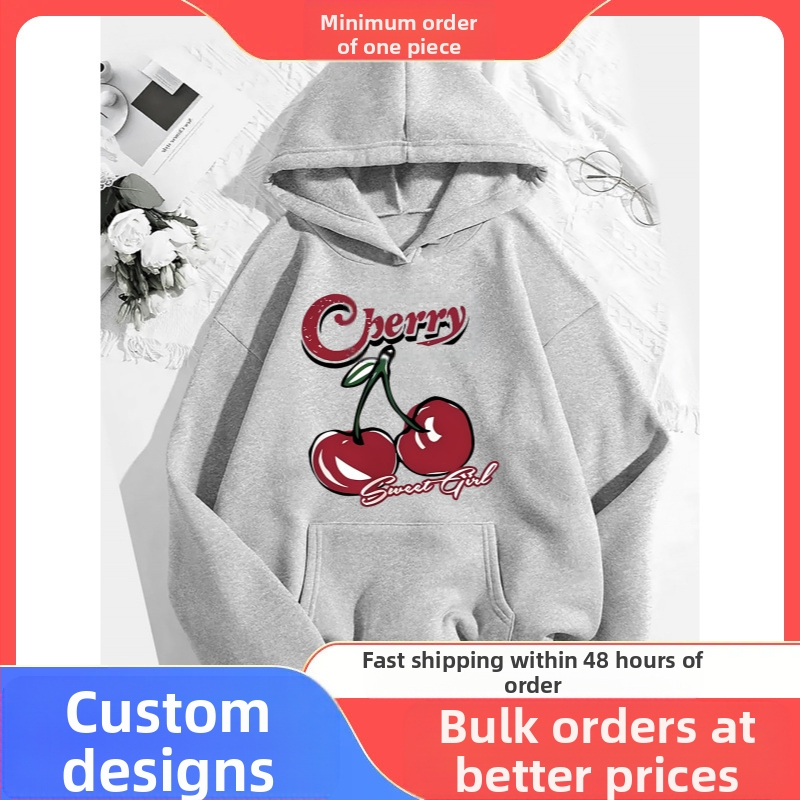 Divatos pulóver cseresznye mintával, húzózsinórral