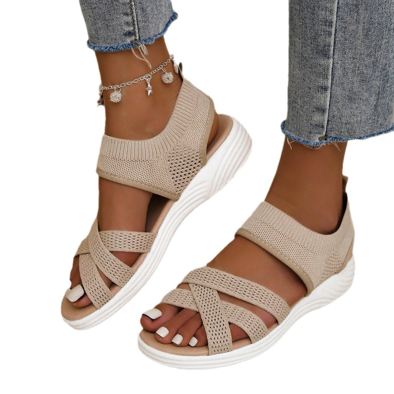 Határokon átnyúló, nagy méretű, légyszövött szandál nőknek 2025 nyár új, könnyű, hálós, sportstílusú, lapos talpú szandál nőknek