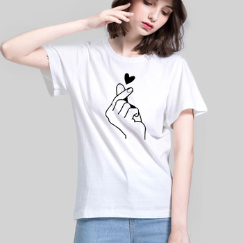 Divatos, kerek nyakú, rövid ujjú, 2023-as nyári, új, határokon átnyúló női, lezser, külkereskedelmi divatos, szívecskénél lazább póló.