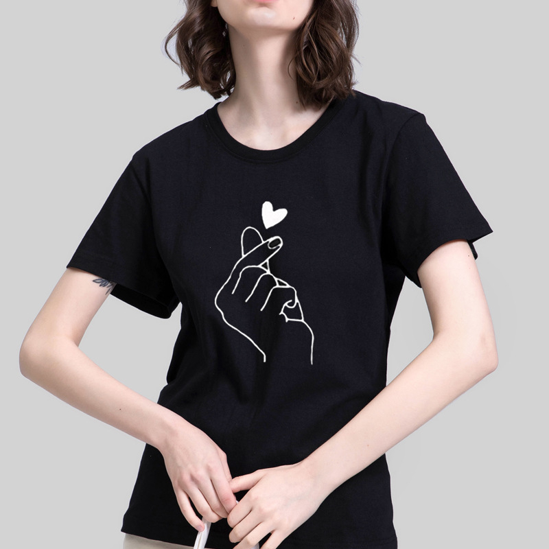 Divatos, kerek nyakú, rövid ujjú, 2023-as nyári, új, határokon átnyúló női, lezser, külkereskedelmi divatos, szívecskénél lazább póló.