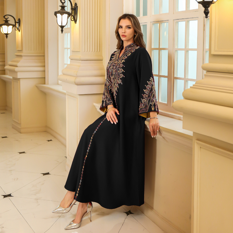 Közel-keleti muszlim női köntös határokon átnyúló Dubai Amazon Abaya női kötéllel hímzett köntös export