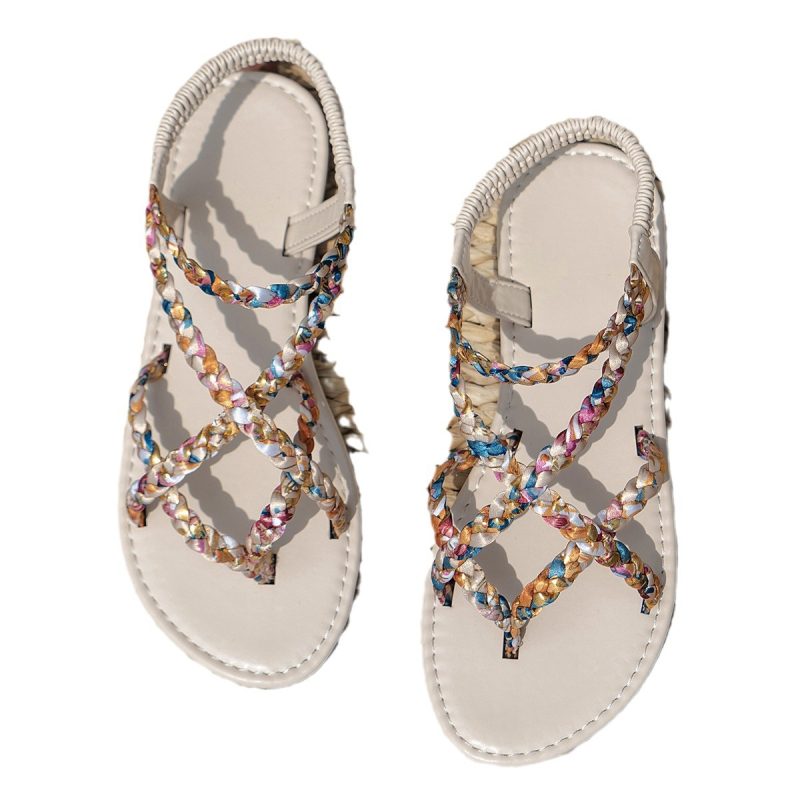 2024-es új nyári 36-43-as plus size női cipők, európai és amerikai stílusú divatos Joker pántos kombinációjú lapos talpú szandálok