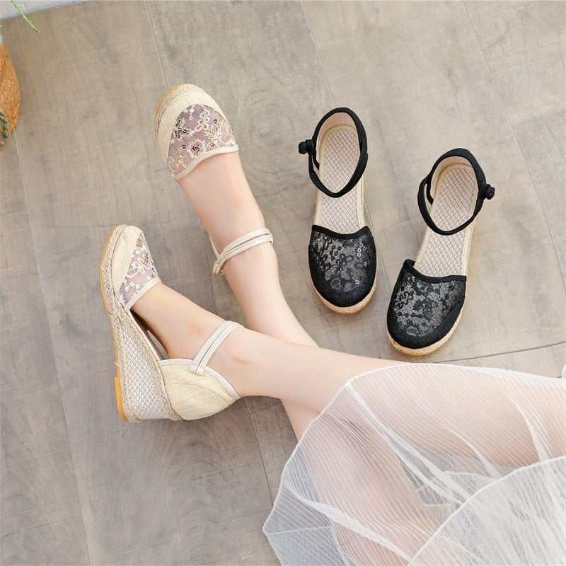 2025 Új koreai stílusú női szandálok Éktalpú alkalmi szandálok Hálós külkereskedelmi szandálok Hegyes orrú vászon csatos női szandálok