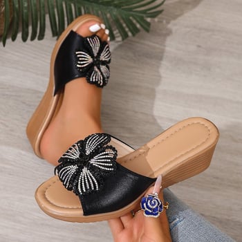 Cross-Border 2025 új nyári vastag talpú női nyitott orrú strasszos sokoldalú lapos talpú szandál női csúszásgátló divatos női szandál