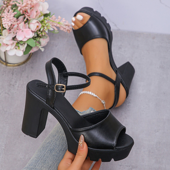 Γυναικεία σανδάλια άνοιξη/καλοκαίρι 2025, μοντέρνα, κορεάτικα, με χοντρό τακούνι και ανοιχτά δάχτυλα, Γυναικεία παπούτσια εξαγωγής με ένα λουράκι και χοντρή σόλα.