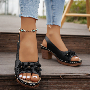 Határokon átnyúló külkereskedelem, plus size virágmintás magas sarkú szandálok és papucsok, női 2025 nyári új európai és amerikai divatos hétköznapi szandálok és papucsok, női