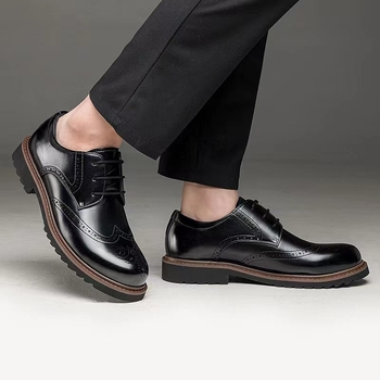 Ανδρικά δερμάτινα παπούτσια με σκαλιστό print brogue, επαγγελματικά παπούτσια, casual παπούτσια