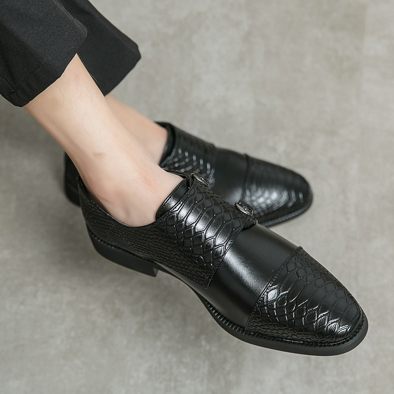 Külkereskedelmi Brit Stílusú Férfi Kis Bőr Cipők Trendi Határokon Átnyúló Plus Size Loafers Retro Koreai Stílusú Fekete Bőr Cipők Esküvői Cipők