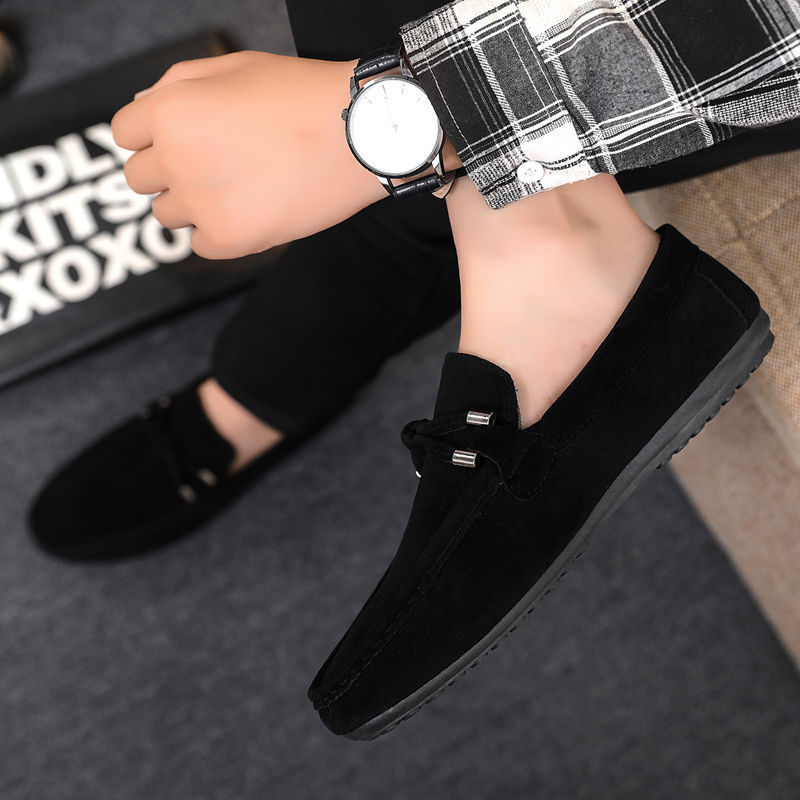 Férfi mokaszinok Tavaszi és őszi Új koreai stílusú divatos bebújós, lezser, lélegző, mindenhez illő munkáscipő férfi tavaszi és őszi