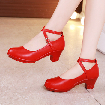 2025 Τετράγωνα παπούτσια χορού με μεσαίο τακούνι, χοντρό τακούνι, στρογγυλή μύτη, άνετα παπούτσια Cheongsam για επίδειξη, ειδικά γυναικεία παπούτσια με λουράκια για χορό