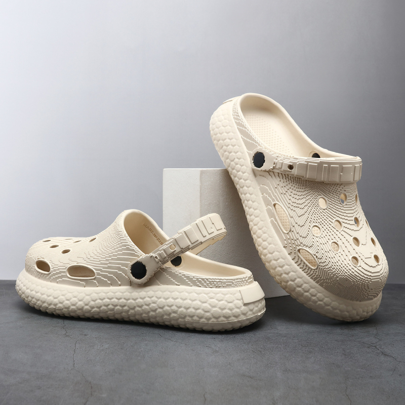 2025-ös nyár Vastagtalpú Páros Szandálok és Papucsok Női Felsőruházat Baotou Kültéri Cipők Szandálok és Papucsok Strandcipők