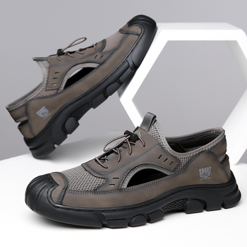 Gyártói nagykereskedelmi, 2025-ös nyári, új, valódi bőr férfi zárt orrú szandál lélegző hálóval, vastag talppal és kényelmes férficipővel
