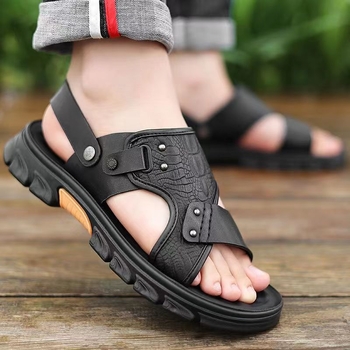 Szandálok férfi nyári vastag talpú férfi vastag talpú csúszásgátló strandcipő kopásálló kettős célú szandál cipők egy generációnyi haj