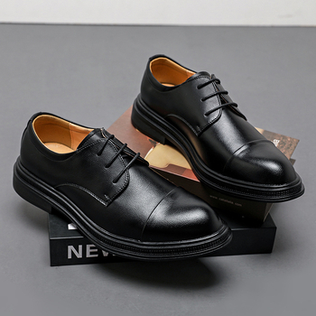 Ανδρικά επαγγελματικά επίσημα δερμάτινα παπούτσια, μοντέρνα, νέα, casual δερμάτινα παπούτσια, μοντέρνα, βρετανικού στιλ, νυφικά παπούτσια, ανδρικά λευκά δερμάτινα παπούτσια