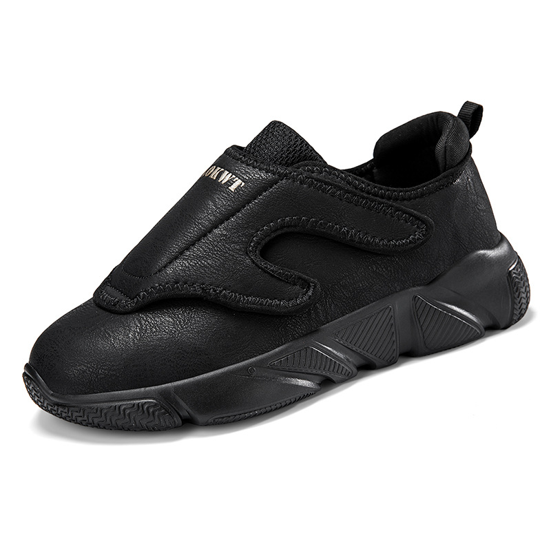 Odiniai platūs vyriški batai, storėjantys, išsipūtusios pėdos, patinusios, vaikščiojimo batai, plačios pėdos, sustorėjusios, šilti, senų žmonių nykščio valgus, specialūs batai.