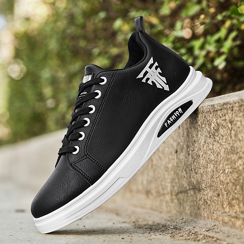 Proljetne i ljetne nove bijele cipele Univerzalne cipele za boarding Nove moderne muške cipele za studente većih veličina Lagane sportske ležerne cipele
