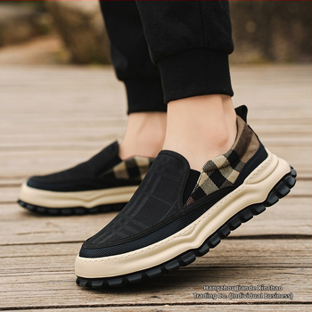 Audekla apavi vīriešiem pavasara elpojoši melni darba aizsardzības darba vecie Pekinas auduma apavi vīriešu uzvelkamie ikdienas apavi