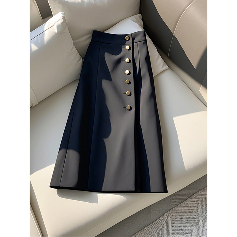 Őszi viselet 2025 Új francia stílusú könnyű luxus elegáns ing niche korcsökkentő karcsúsító szoknya kétrészes szett nőknek