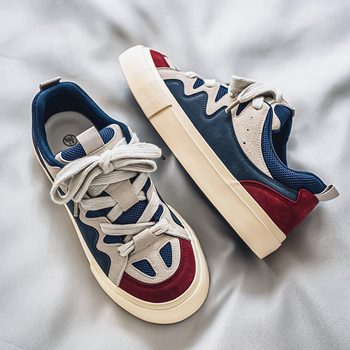 Vīriešu apavi pavasara vidusskolas skolēniem amerikāņu retro skrituļdēļu apavi nišas dizaina sajūta jaunatnes sporta brīvā laika maizes modes apavi