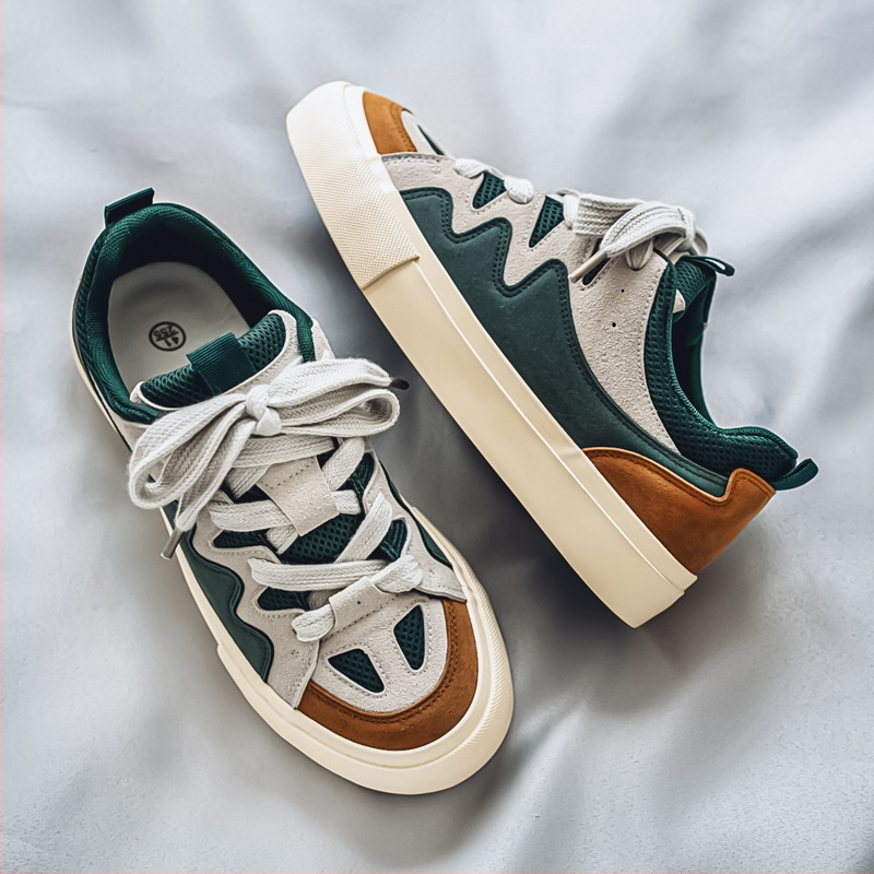 Мъжки обувки Пролетни средношколски обувки Американски ретро скейт обувки Niche Design Sense Младежки спортни и развлекателни обувки за хляб Модни обувки