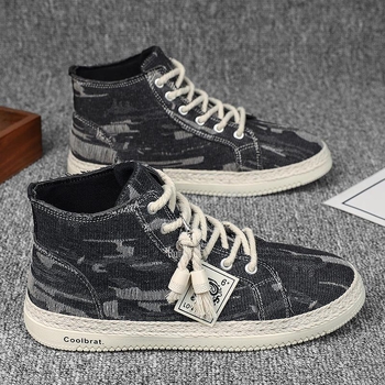 Határokon átnyúló farmercipők 2024 őszi férfi cipők magassarkú cipők divatos hétköznapi csúszásgátló vászoncipők plus size deszkás cipők