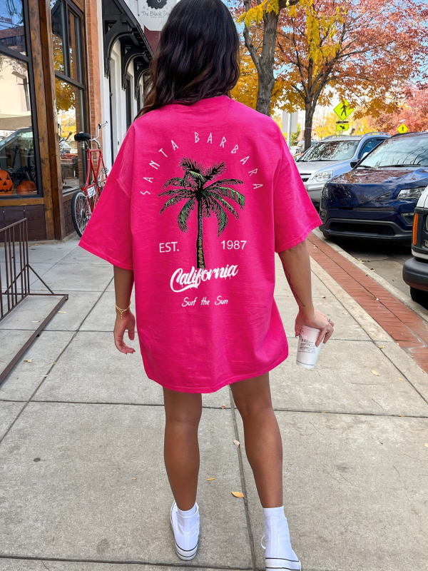 Kerek nyakú, kókuszfa mintás, keresztezett szegélyű pólóruha, tavaszi és nyári lezser, rövid ujjú, fekete női ruházat