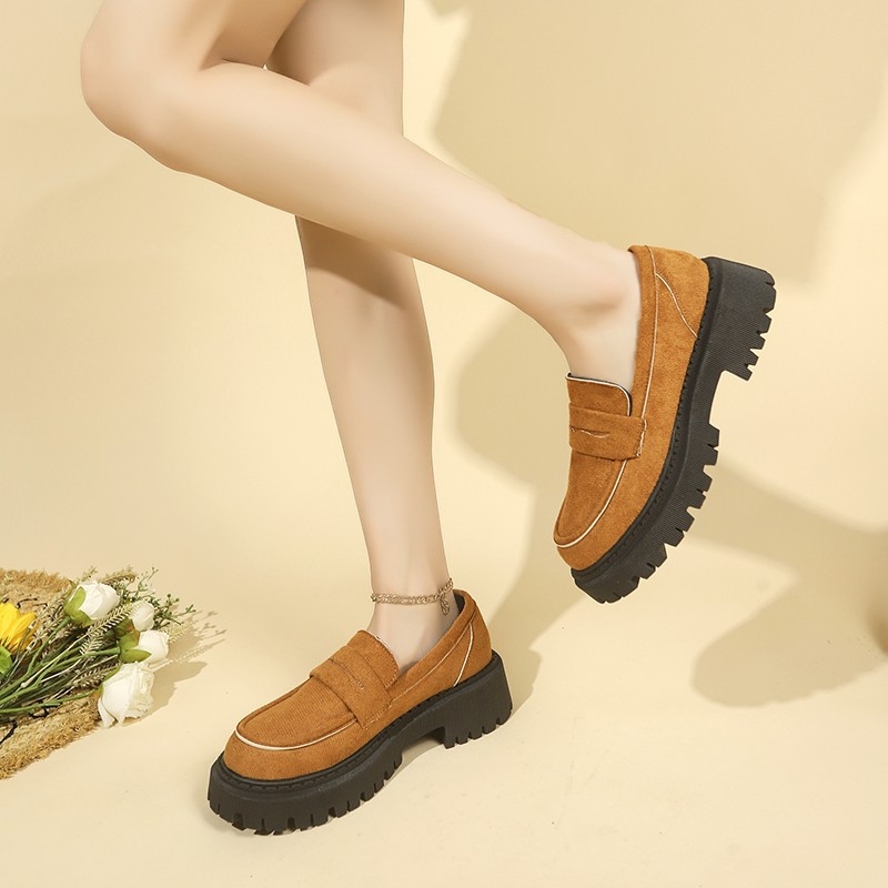 24 Ősz Új Külkereskedelmi Plus Size Női Egyrétegű Cipők Mokaszinók Egyszínű Velúr Plus Size Női Vastag Talpú Mary Jane Cipők