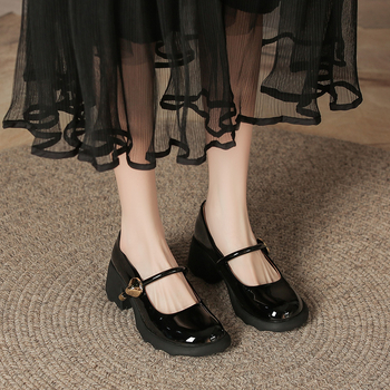 Γυναικεία παπούτσια Mary Jane με στρογγυλή μύτη, λουστρίνι, καλοκαίρι και φθινόπωρο 2024, άνετα, με χοντρό τακούνι, ρηχό πάνω μέρος, μονόστρωτα παπούτσια, μοκασίνια με μεσαίο τακούνι