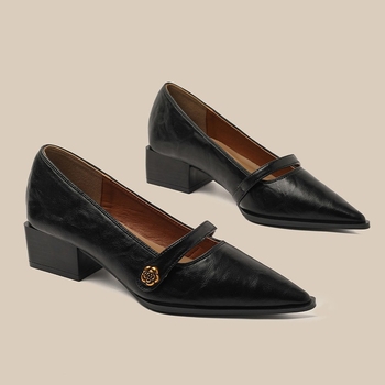 Gyári raktáron Magassarkú Női Egy Szavas Kamélia Csat Hegyes Elegáns Tündér Vastag Sarkú Mary Jane Cipő Plus Size