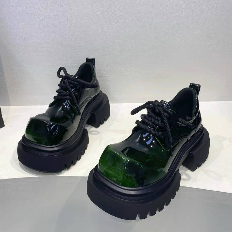 Sokoldalú, új Fortune cipő, vastag talpú, nagy orrú, 2025-ös új tavaszi cipő, bőrcipők, retró, lakkbőr, polírozott, kis bőrcipők