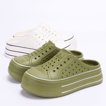 Lyukas cipők Női nyári új stílusú bebújós félig bebújós magasított vastag talpú szandál diákoknak fehér cipők női papucsok