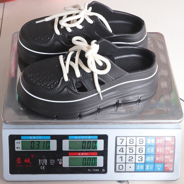 2024 Új, divatos, internethírű, bebújós, mokaszinok, női, vastag talpú, félig bebújós, sokoldalú, kültéri viselet, lusta, strand, divatos téli viselet