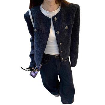 Γυναικείο παλτό σε στυλ Chanel, vintage γαλλικό, νέο, στενό, κοντό μπουφάν σε στυλ slim-fit, με υφή και σχέδιο.