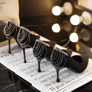 2024 Νέο Στυλ Ιδιοσυγκρασίας Θεά Στυλ Τακούνι Στιλέτο Σχεδιασμός Μαύρα Γαλλικά Παπούτσια Μονής Επίστρωσης Φθινοπωρινό Βραδινό Φόρεμα Ψηλοτάκουνα Παπούτσια για Γυναίκες