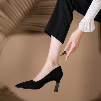 Magassarkú Női Cipők Etikett Puha Talpú Fáradt Lábujjak Repülő Utasok Ingázók Francia Egyszínű Cipők Elegáns Fekete Professzionális Nem Fáradt Lábujjlenyomatú Munkacipő